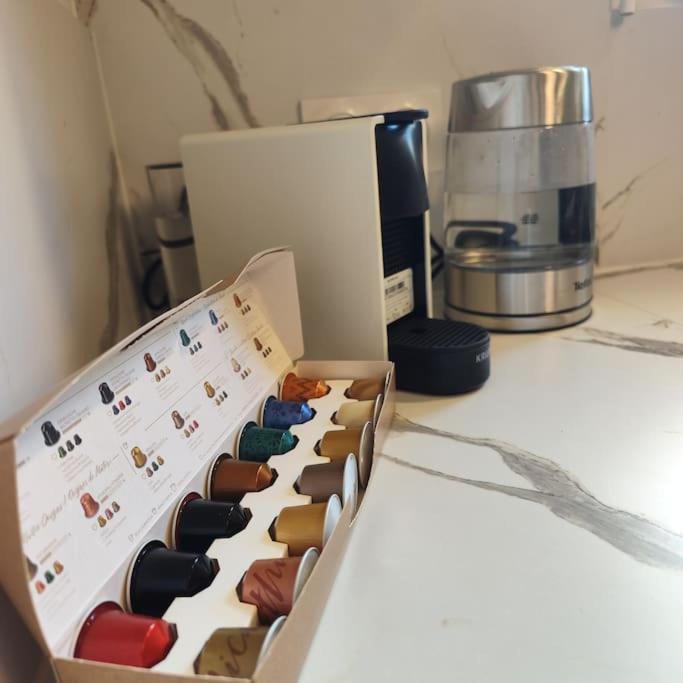 Superbe Cosy Duplex Appartement T3 Charpenne Tete D'Or Avec Parking Prive Gratuit 빌뢰르반 외부 사진
